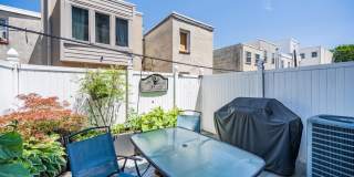 2217 LEAGUE Street Gallery 9