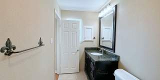 Custom Remodeled Townhome off Jefferson Hwy Gallery 32