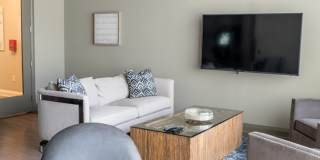 The Broadview Gallery 32