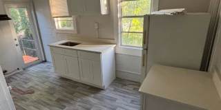 1005 W Arch St Gallery 8