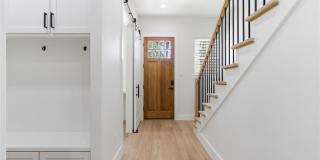 200 Dover Drive Gallery 16