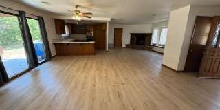 Golf Course- On The Mesa 3 Bedrooms, 2 Bathrooms, New Paint, Gallery 43