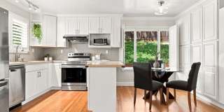 Spacious 4-bedroom 2-Bath in Desirable Area in Walnut Creek! Gallery 46