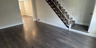 216 W WASHINGTON Avenue Gallery 2