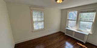 *DREAM LOCATION* 6BR Completely Renovated Duplex Gallery 38
