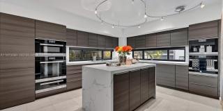 279 N Hibiscus Dr Gallery 35