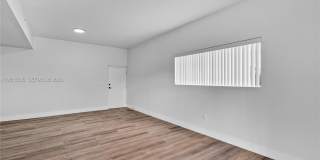 1021 NW 1st St Gallery 7
