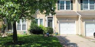 10 BRIDLE CT Gallery 1