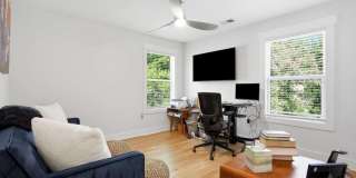 1261 Martin Street SE Gallery 28