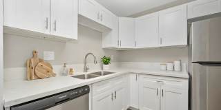 Rollingwood Condominiums Gallery 8
