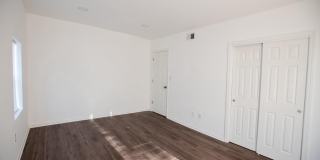 2227 E CUMBERLAND Street Gallery 3