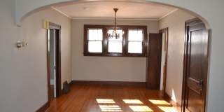 One block from USF! Huge home with 4 bedrooms! Fenced in yard Gallery 8