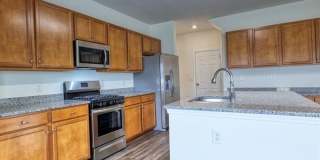 115 Lincoln Gray Circle Gallery 1