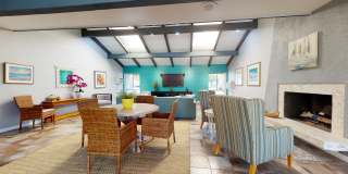Newport Village Gallery 30