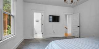 3-bedroom, 2.5-bath rental home located in Nashville’s vibrant, 12 South! Gallery 18