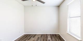 916 NE Tortoise Dr Gallery 16