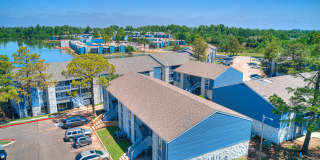 Diamond Lake Gallery 22