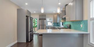 161 4th St Gallery 3