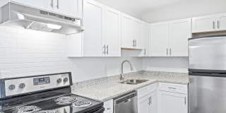Georgian Oaks Apartments Gallery 1