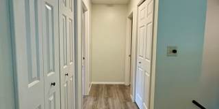 Dog friendly, 3 bedroom home in the hills Gallery 12