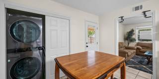 Southside Savannah Gem – 4BR Home in Windsor Forest with Sunroom & Patio Gallery 27