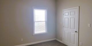 Remodeled rowhouse in Manchester Gallery 9