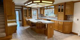 3bd 3bth Home-1 Acre on the Water! Gallery 10