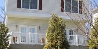3 Bedroom 3.5 Bath Condo Gallery 1