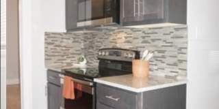 753 Yale Avenue Gallery 8