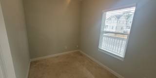 Stunning 4 Bedroom, 2.5 Bath Home Just 3 Blocks to Chesapeake Bay Gallery 30