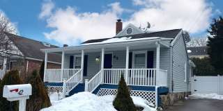 42 Wells Avenue Gallery 1