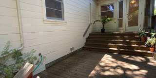 Charming Menlo Park Home with Private Backyard & Beautiful Oak Tree Gallery 16