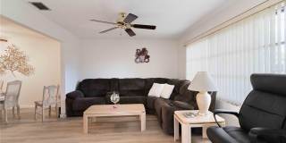 6215 GREEN VIEW CIRCLE Gallery 18