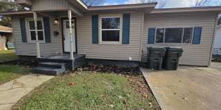 1626 Davis Street Gallery 1