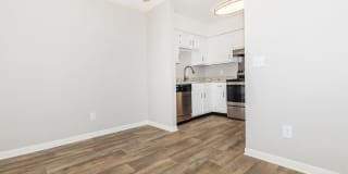 Hillhurst Gallery 13