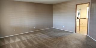 Ranch Style 3 bed/1.75 Bath, RV parking NO HOA! Gallery 8