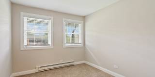 The Hinsdale Apartment Homes Gallery 13
