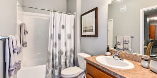 Windermere Cay Apartments Gallery 13