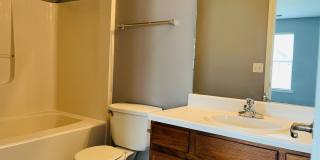 End unit 3 story townhome! Great location, large deck, swimming/tennis/playground, large rooms, must see! Gallery 23