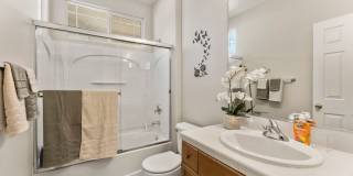 Effortless Living Starts Here — Just Bring Your Suitcase and Step Into Comfort Gallery 23