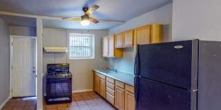 2425 Druid Hill Ave- 2 Bedroom Townhouse Gallery 4
