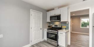 3652 Mcclellan Dr Gallery 2