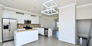 11177 SOUTHPORT Place Gallery 14