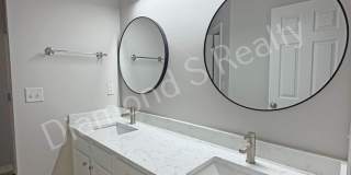 1331 W Sackett St, Springfield Gallery 17