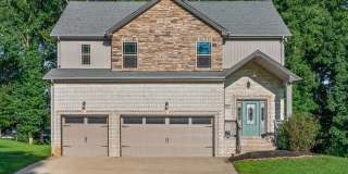 Pet Friendly Four Bedroom! Gallery 1