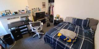 SPACIOUS 4 BEDROOM IN THE HEART OF OAKLAND - AVAILABLE FOR AUGUST Gallery 17