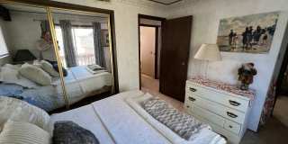 Large furnished 4 bedroom home with 2 car garage Gallery 62