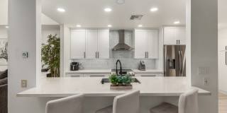 2529 N Miller Rd Gallery 7