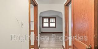 969 Lawson Avenue East - 2 Gallery 11