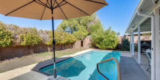 4bed, 2bath Glendale home with a pool! Gallery 45